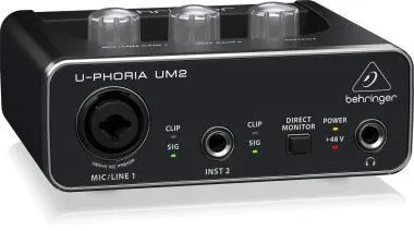 Behringer UM2 interfész/hangkártya, 2-be/2-ki, XENYX mikrofon-előerősítővel, USB