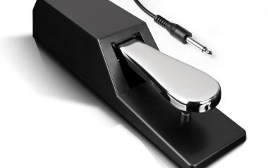 Alesis univerzální sustain pedál