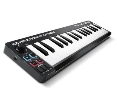 M-Audio Keystation Mini 32 MK3 USB/MIDI vezérlő, 32 érintés-érzékeny billentyű, 3 kiosztható gomb