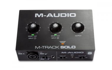 M-Audio rozhraní, 1-in/2-out, 16-bit/48 KHz, USB, +48V