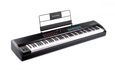 M-Audio MIDI master klávesnice, 88 klapková mechanika, 16 pad, 9 fader