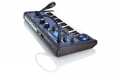 Novation MiniNova performansz szintetizátor, 37 billentyű, 256 hangszín, Vocoder, USB port, MIDI