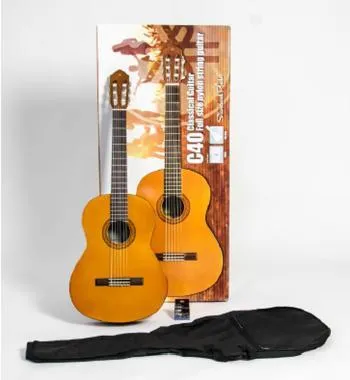 Yamaha C40II klasszikus gitár Standard csomag