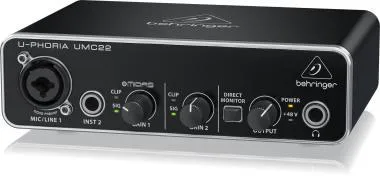 Behringer UMC22 interfész/hangkártya, 2-be/2-ki, Midas mikrofon-előerősítővel, USB