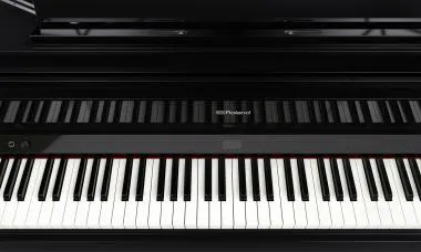 Roland GP-9M-PE Roland GP-9M-PE digitális koncertzongora, fényes fekete