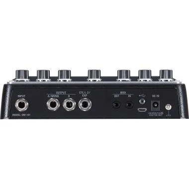 BOSS DM-101 Delay Machine sztereó effekt pedál