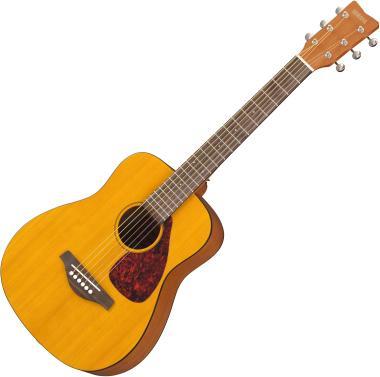 Yamaha akustická kytara Dreadnought, kompaktní design