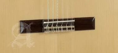 Alhambra ALH-3F G + case Gitár 3 F Tömör lucfenyő, fügefa, indiai rózsafa fogólap, átlátszó pickguard, tokkal