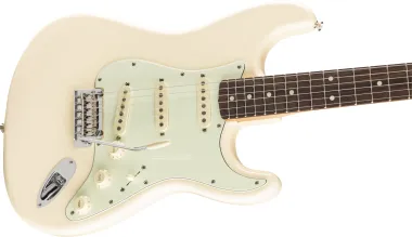 Fender Vintera '60s Stratocaster, Modified, Pau Ferro fogólap, Olympic White színű elektromos gitár