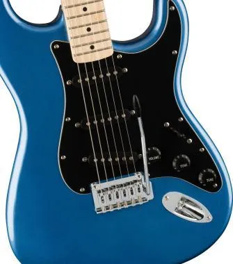 Squier Affinity Series elektromos gitár, Stratocaster forma, Lake Placid Blue színben