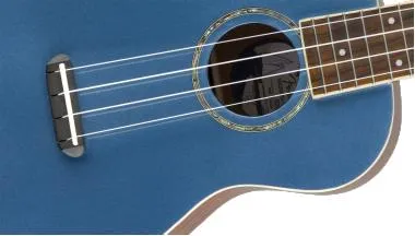 Fender Zuma Classic, dió fogólap, Lake Placid Blue színű koncert ukulele