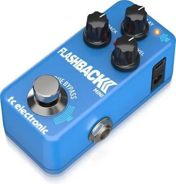 TC Electronic Flashback 2 Delay & Looper zengető és looper gitárpedál