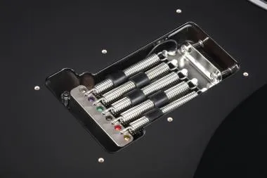 Ibanez AZ2203N-BK elektromos gitár