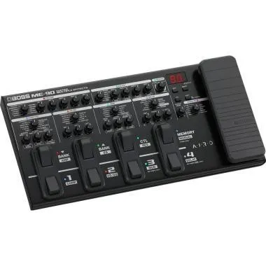 BOSS ME-90 gitár multieffekt