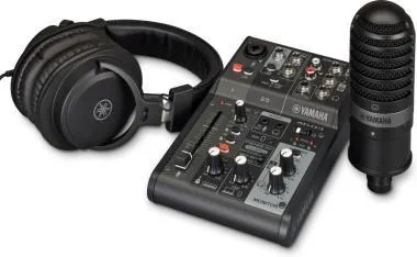 Yamaha AG03MK2 LSPK stúdiós hangrögzítő szett (fekete)