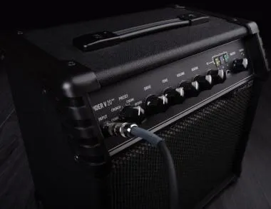 Line6 Spider V 20 MkII gitárkombó