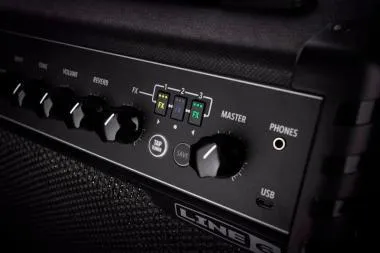 Line6 Spider V 20 MkII gitárkombó