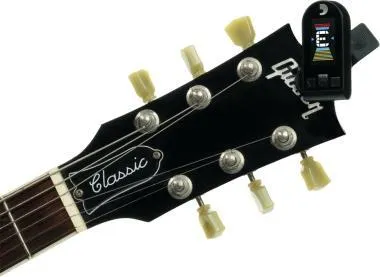 D\'Addario PW-CT-24 Equinox újratölthető csíptetős hangoló