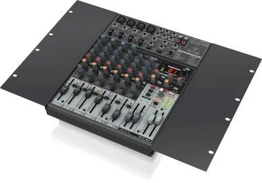 Behringer X1204USB keverő, analóg, 12 bemenet, 2/2-bus, mikrofon-előerősítő, kompresszor, EQ, USB