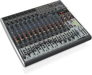 Behringer X2222USB keverő, analóg, 22 bemenet, 2/2-bus, mikrofon-előerősítő, kompresszor, EQ, USB
