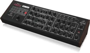 Behringer PRO-800 szintetizátor, analóg, 8 hang, VCO, VCF, arpeggiátor, szekvenszer, Eurorack formátum