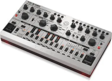 Behringer TD-3-MO-SR szintetizátor, analóg, Bass Line, VCO, MIDI, VCF, Sub-Harmonics oszcillátor, szürke
