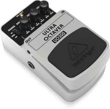 Behringer UO300 effektpedál, 3 üzemmódú Octaver