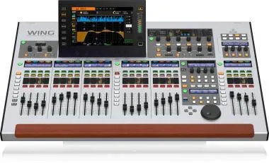 Behringer WING keverő, digitális, 48 csatorna, 28 bus, 24 fader, 10\