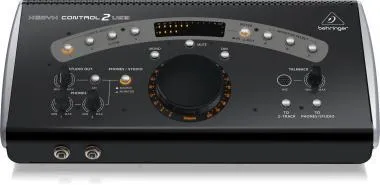 Behringer CONTROL2USB stúdióvezérlő és kommunikációs központ, VCA-vezérléssel és USB audiointerfésszel