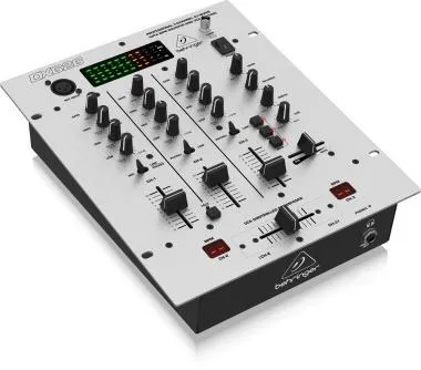 Behringer DX626 keverő, DJ, 3 csatorna, BPM számláló, VCA vezérlés