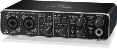 Behringer UMC204HD interfész/hangkártya, 2-be/4-ki, 24-Bit/192 kHz, Midas mikrofon-előerősítők, USB