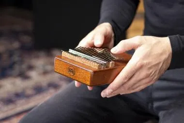 Meinl KA17SU Meinl KA17SU Sound Hole Designer Sun kalimba