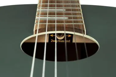 Ortega RRA-PLT 4/4 -es klasszikus gitár + tok