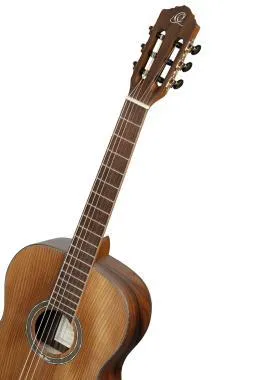 Ortega R23RO 4/4 -es klasszikus gitár + tok