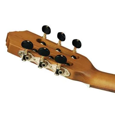 Ortega R23RO 4/4 -es klasszikus gitár + tok
