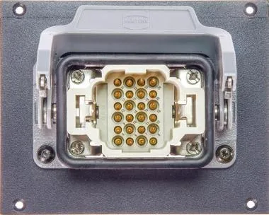 Klotz 8 csatornás Harting modul - 21 HP HAN® 24p papa - 2 x SIL - kábel OTW204Y - 0,38m
