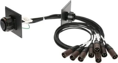 Klotz 8 csatornás RMP patch modul - 21 HP RMP 25p mama - 8 x XLR 3p papa - 1,5m