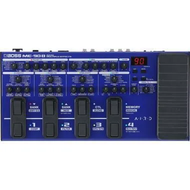 BOSS ME-90B basszusgitár multieffekt pedál
