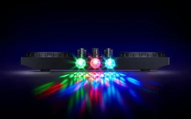 Numark Party Mix (MKII) DJ kontroller, 2 ch, 8 pad, Touch Jog, Serato DJ Lite, LED-effekt