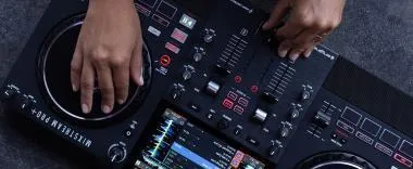 Numark Mixstream Pro + DJ média lejátszó, 2 ch, 2x4 pad, 7\