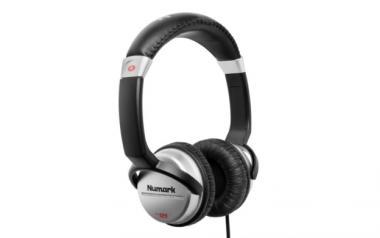 Numark sluchátka, DJ, vstupní úroveň, 40mm mylar reproduktory, nastavitelný hlavový most