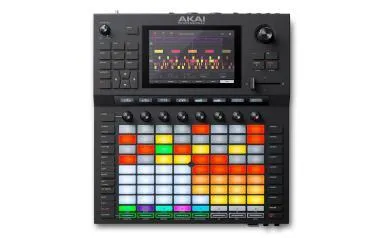 Akai Pro Force USB/MIDI vezérlő, Standalone, 64 pad, 7\