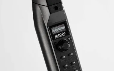 Akai Pro EWI Solo elektronikus fúvós szintetizátor, 200 hang, hangszóró, akkumulátor