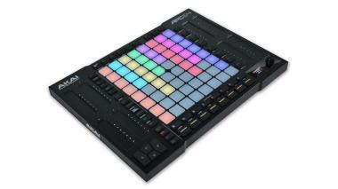 Akai Pro USB/MIDI kontrolér, 64 RGB pad, 8 dotykových pruhů, Ableton Live Lite 11