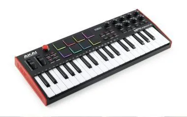 Akai Pro MPK mini plus USB/MIDI vezérlő, 37 billentyű, 8 RGB pad, step sequencer, joystick, sustain