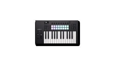Novation Launchkey 25 MK4 MIDI kontroller