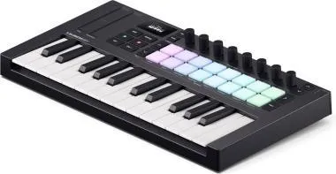 Novation Launchkey Mini 25 MK4 Hatékony 25 hangjegyes mini vezérlőbillentyűzet az összes főbb DAW-ho