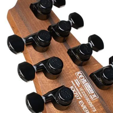 Cort Co-KX707-Evertune-OPBK with bag elektromos gitár tokkal, Evertune, héthúros nyílt pórusú fekete
