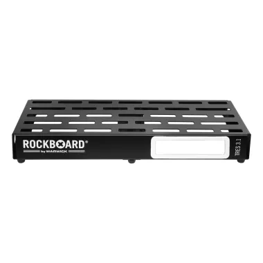 RockBoard RBO B 3.1 TRES B Pedálboard táskával, alumínium, könnyű, nyílásos kialakítás