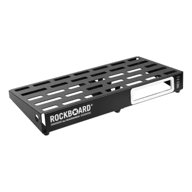 RockBoard RBO B 3.1 TRES B Pedálboard táskával, alumínium, könnyű, nyílásos kialakítás